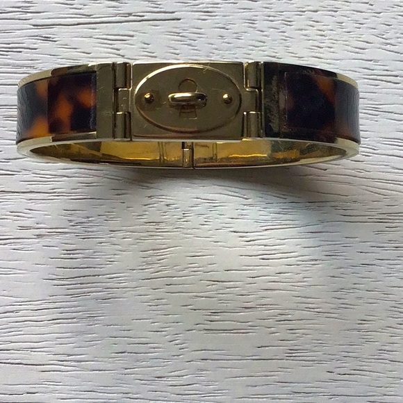 Gold-Tone Tortoise Turnlock Bangle Bracelet - Picture 2 of 4